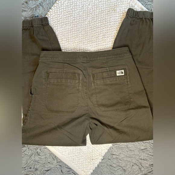 The North Face Olive Green Khaki Cargos - Picture 5 of 5